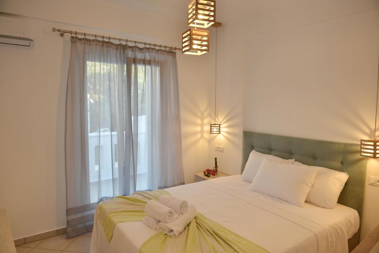 Delfinaki Boutique Apartments Lionas Beach ,Naxos Экстерьер фото