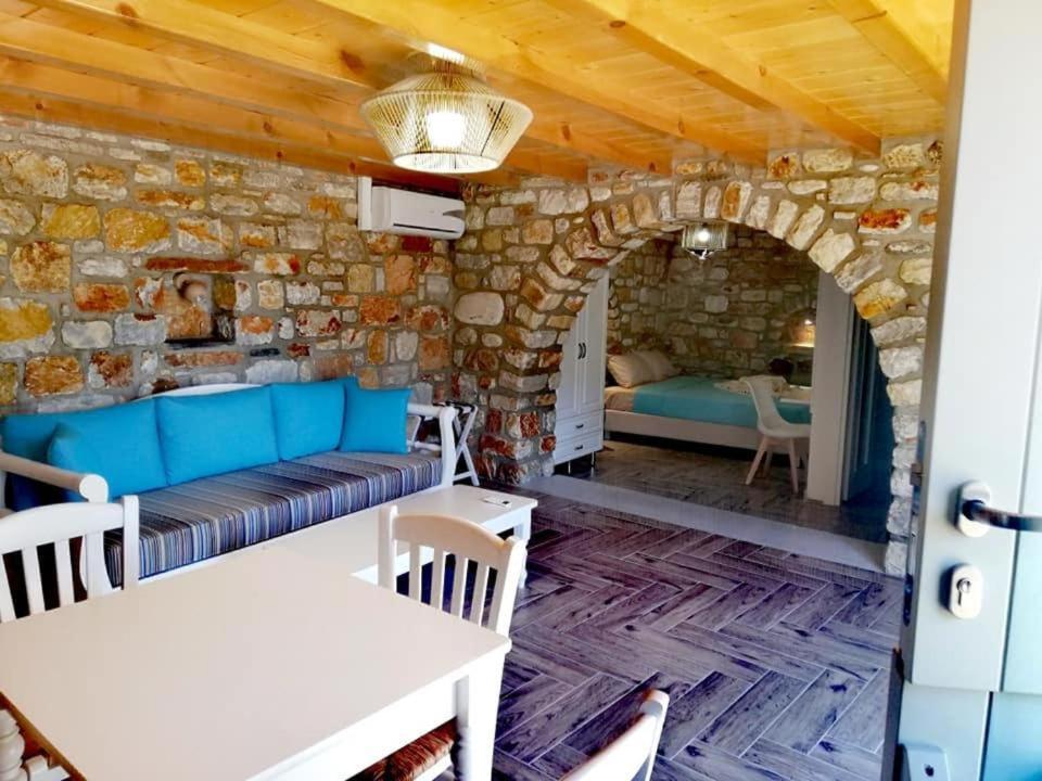 Delfinaki Boutique Apartments Lionas Beach ,Naxos Экстерьер фото